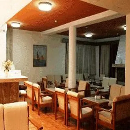 Lydia's Beach 3*